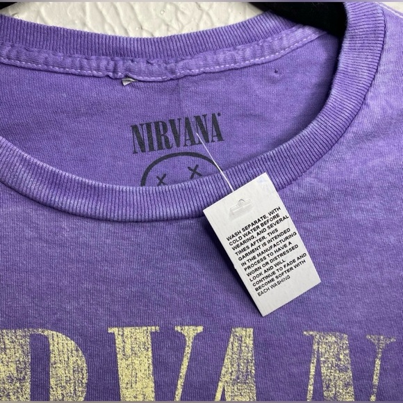 Nirvana Purple In Utero Tour ’93 Graphic Tee Size L Band Shirt Cotton NWOT - Picture 5 of 7